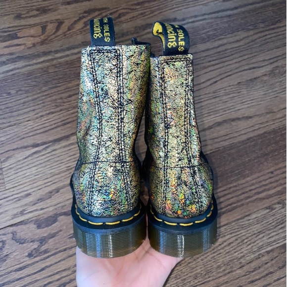 NWT Dr. Martens Iridescent Gold Pascal Boots Shoes - Picture 5 of 7